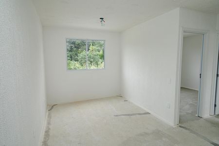 Sala de apartamento para alugar com 2 quartos, 40m² em Campo Grande, Rio de Janeiro