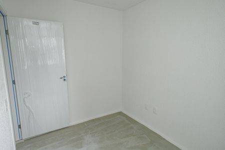 Quarto 2 de apartamento para alugar com 2 quartos, 40m² em Campo Grande, Rio de Janeiro