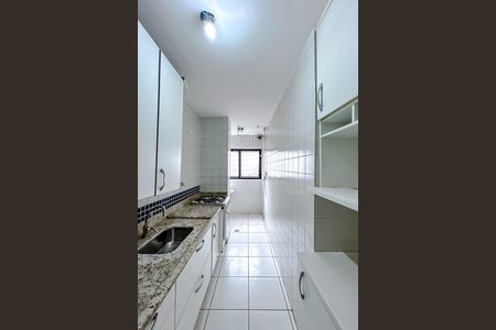 Apartamento à venda com 64m², 2 quartos e 1 vagaCozinha
