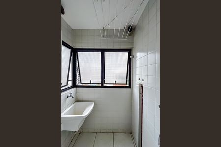 Apartamento à venda com 64m², 2 quartos e 1 vagaÁrea de Serviço