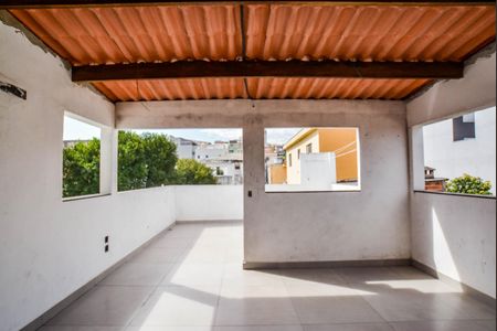 Apartamento à venda com 140m², 2 quartos e 2 vagas Apartamento à venda com 140m², 2 quartos e 2 vagasCobertura
