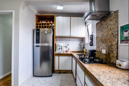 Apartamento à venda com 140m², 2 quartos e 2 vagas Apartamento à venda com 140m², 2 quartos e 2 vagasCozinha