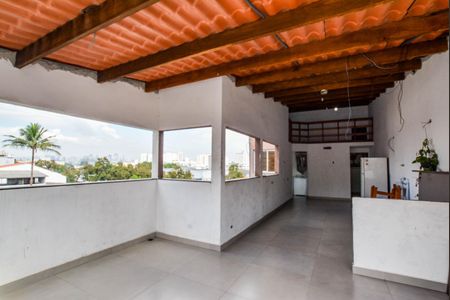 Apartamento à venda com 140m², 2 quartos e 2 vagas Apartamento à venda com 140m², 2 quartos e 2 vagasCobertura