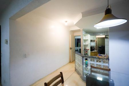 Casa à venda com 114m², 5 quartos e 2 vagasSala casa 1