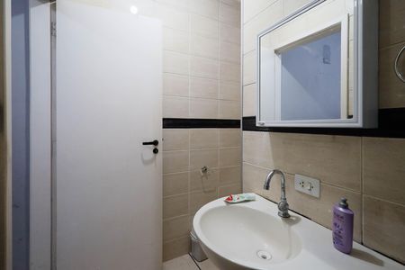 Casa à venda com 114m², 5 quartos e 2 vagasBanheiro da Suíte 1