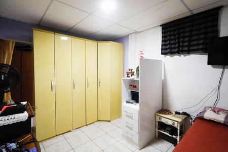 Casa à venda com 114m², 5 quartos e 2 vagasQuarto 2 casa 1