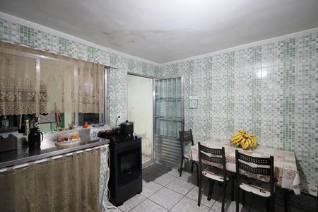 Casa à venda com 114m², 5 quartos e 2 vagasCozinha casa 2