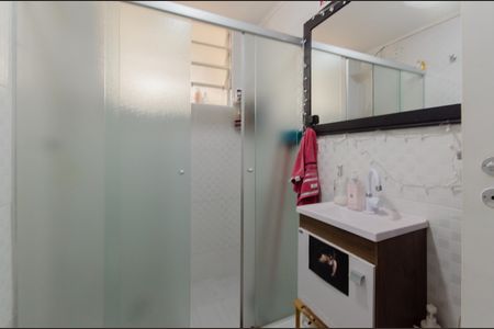 Banheiro de apartamento à venda com 1 quarto, 51m² em Vila Mariana, São Paulo