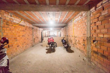 Casa à venda com 200m², 2 quartos e 5 vagasGaragem
