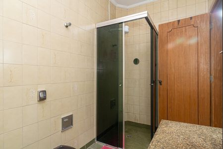 Apartamento à venda com 172m², 2 quartos e sem vaga Apartamento à venda com 172m², 2 quartos e sem vagaBanheiro
