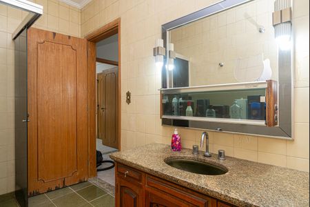 Apartamento à venda com 172m², 2 quartos e sem vaga Apartamento à venda com 172m², 2 quartos e sem vagaBanheiro