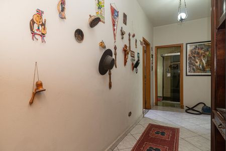 Apartamento à venda com 172m², 2 quartos e sem vaga Apartamento à venda com 172m², 2 quartos e sem vagaCorredor dos Quartos