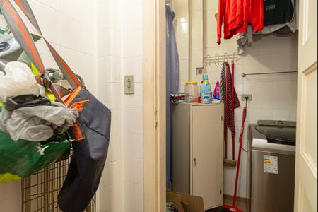 Apartamento à venda com 172m², 2 quartos e sem vaga Apartamento à venda com 172m², 2 quartos e sem vagaBanheiro de Serviço