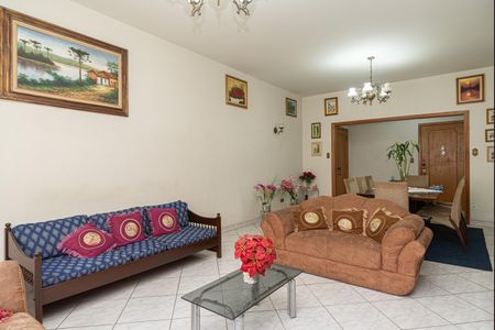 Apartamento à venda com 172m², 2 quartos e sem vaga Apartamento à venda com 172m², 2 quartos e sem vagaSala