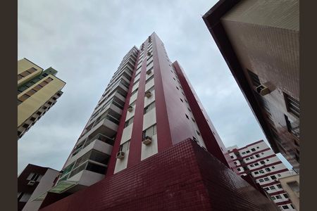 Apartamento para alugar com 75m², 2 quartos e 1 vaga Apartamento para alugar com 75m², 2 quartos e 1 vagaFachada