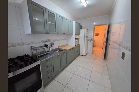 Apartamento para alugar com 75m², 2 quartos e 1 vaga Apartamento para alugar com 75m², 2 quartos e 1 vagaCozinha