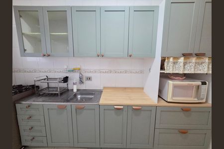 Apartamento para alugar com 75m², 2 quartos e 1 vaga Apartamento para alugar com 75m², 2 quartos e 1 vagaCozinha