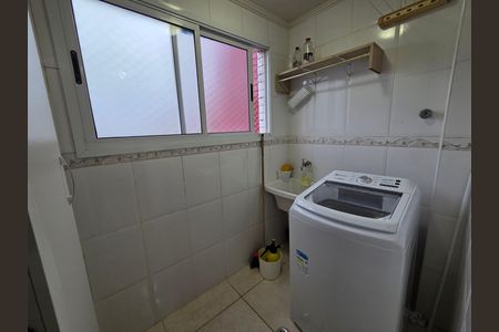 Apartamento para alugar com 75m², 2 quartos e 1 vaga Apartamento para alugar com 75m², 2 quartos e 1 vagaÁrea de Serviço
