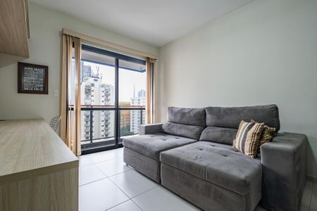 Sala/Cozinha de apartamento para alugar com 1 quarto, 40m² em Pinheiros, São Paulo