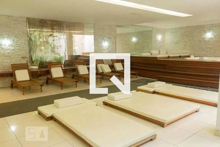 Apartamento à venda com 161m², 2 quartos e 1 vaga Apartamento à venda com 161m², 2 quartos e 1 vagaÁrea Comum