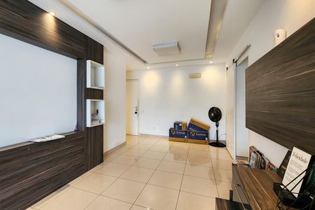 Apartamento à venda com 161m², 2 quartos e 1 vaga Apartamento à venda com 161m², 2 quartos e 1 vagaSala