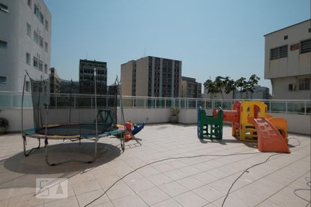 Apartamento à venda com 161m², 2 quartos e 1 vaga Apartamento à venda com 161m², 2 quartos e 1 vagaÁrea Comum