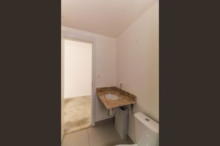 Apartamento à venda com 68m², 2 quartos e 1 vaga Apartamento à venda com 68m², 2 quartos e 1 vagaBanheiro da Suíte 2