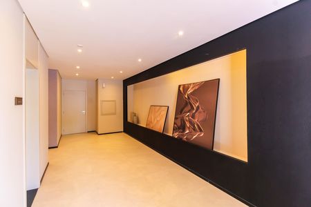Apartamento à venda com 68m², 2 quartos e 1 vaga Apartamento à venda com 68m², 2 quartos e 1 vagaHall social