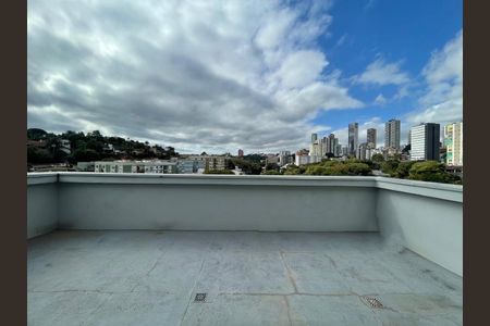 Apartamento à venda com 67m², 2 quartos e sem vaga
