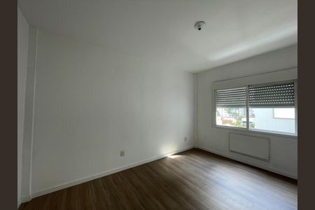 Apartamento à venda com 67m², 2 quartos e sem vaga