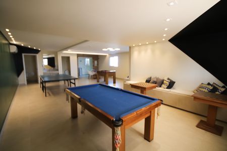 Apartamento para alugar com 50m², 1 quarto e 1 vaga Apartamento para alugar com 50m², 1 quarto e 1 vagaSala de Jogos