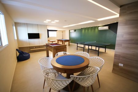 Apartamento para alugar com 50m², 1 quarto e 1 vaga Apartamento para alugar com 50m², 1 quarto e 1 vagaSala de Jogos