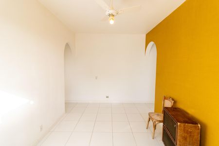 Apartamento à venda com 70m², 2 quartos e sem vaga Apartamento à venda com 70m², 2 quartos e sem vagaSala