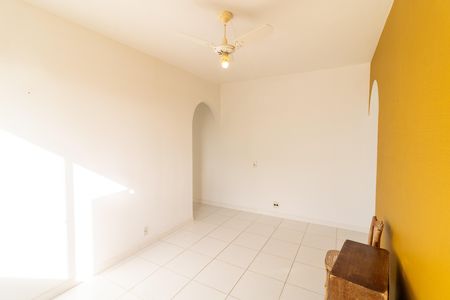 Apartamento à venda com 70m², 2 quartos e sem vaga Apartamento à venda com 70m², 2 quartos e sem vagaSala