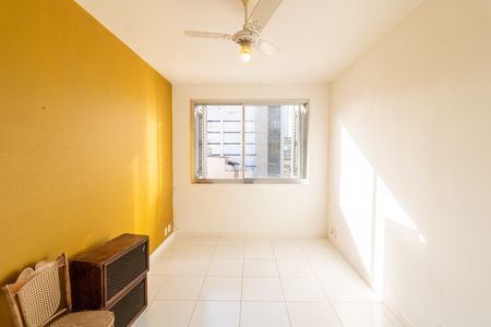 Apartamento à venda com 70m², 2 quartos e sem vaga Apartamento à venda com 70m², 2 quartos e sem vagaSala