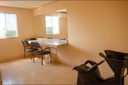 Apartamento para alugar com 68m², 2 quartos e 1 vaga
