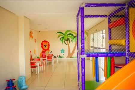 Apartamento para alugar com 68m², 2 quartos e 1 vaga