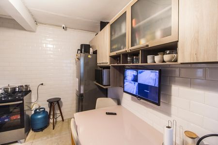 Casa para alugar com 100m², 2 quartos e 2 vagasCozinha