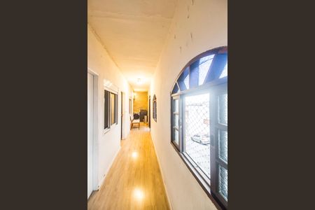 Corredor de casa para alugar com 2 quartos, 100m² em Vila Engenho Novo, Barueri