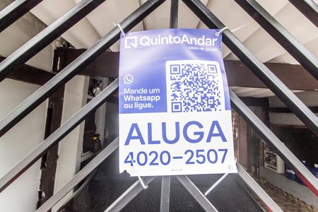 Casa para alugar com 100m², 2 quartos e 2 vagasVista da Rua