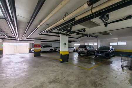 Garagem de apartamento para alugar com 1 quarto, 50m² em Aviação, Praia Grande