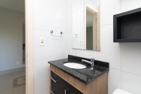 Apartamento para alugar com 48m², 2 quartos e 1 vaga Apartamento para alugar com 48m², 2 quartos e 1 vagaBanheiro
