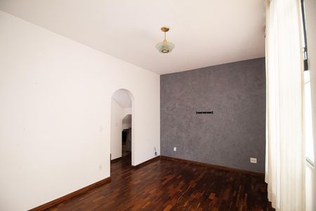 Casa de condomínio para alugar com 102m², 2 quartos e 1 vaga Casa de condomínio para alugar com 102m², 2 quartos e 1 vagaSala de Estar