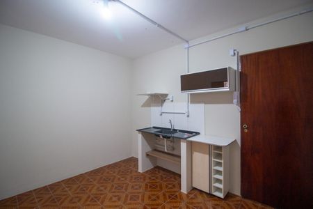 Studio para alugar com 21m², 1 quarto e sem vaga Studio para alugar com 21m², 1 quarto e sem vagaCozinha