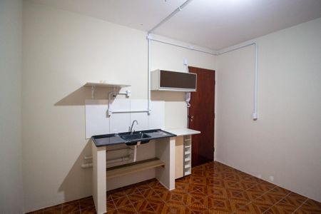 Studio para alugar com 21m², 1 quarto e sem vaga Studio para alugar com 21m², 1 quarto e sem vagaCozinha