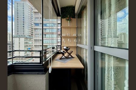 Studio à venda com 25m², 1 quarto e sem vaga Studio à venda com 25m², 1 quarto e sem vagaSacada