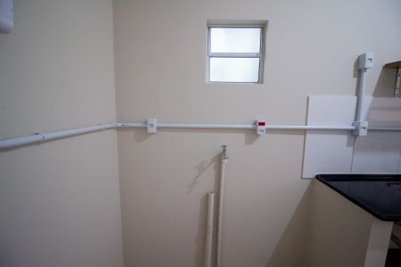 Studio para alugar com 30m², 1 quarto e sem vaga Studio para alugar com 30m², 1 quarto e sem vagaÁrea de Serviço