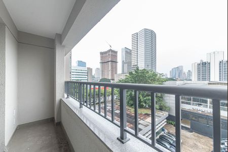 Apartamento para alugar com 48m², 1 quarto e sem vaga Apartamento para alugar com 48m², 1 quarto e sem vagaVaranda do Studio