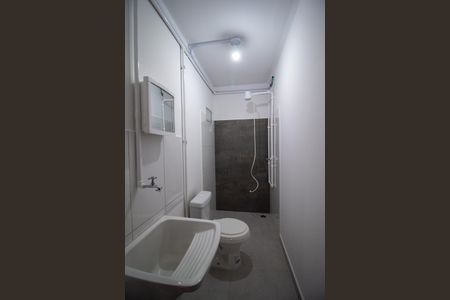Banheiro de kitnet/studio para alugar com 1 quarto, 22m² em Vila Castilho, Votorantim