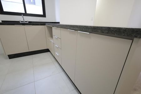 Apartamento para alugar com 64m², 2 quartos e 2 vagas Apartamento para alugar com 64m², 2 quartos e 2 vagasCozinha